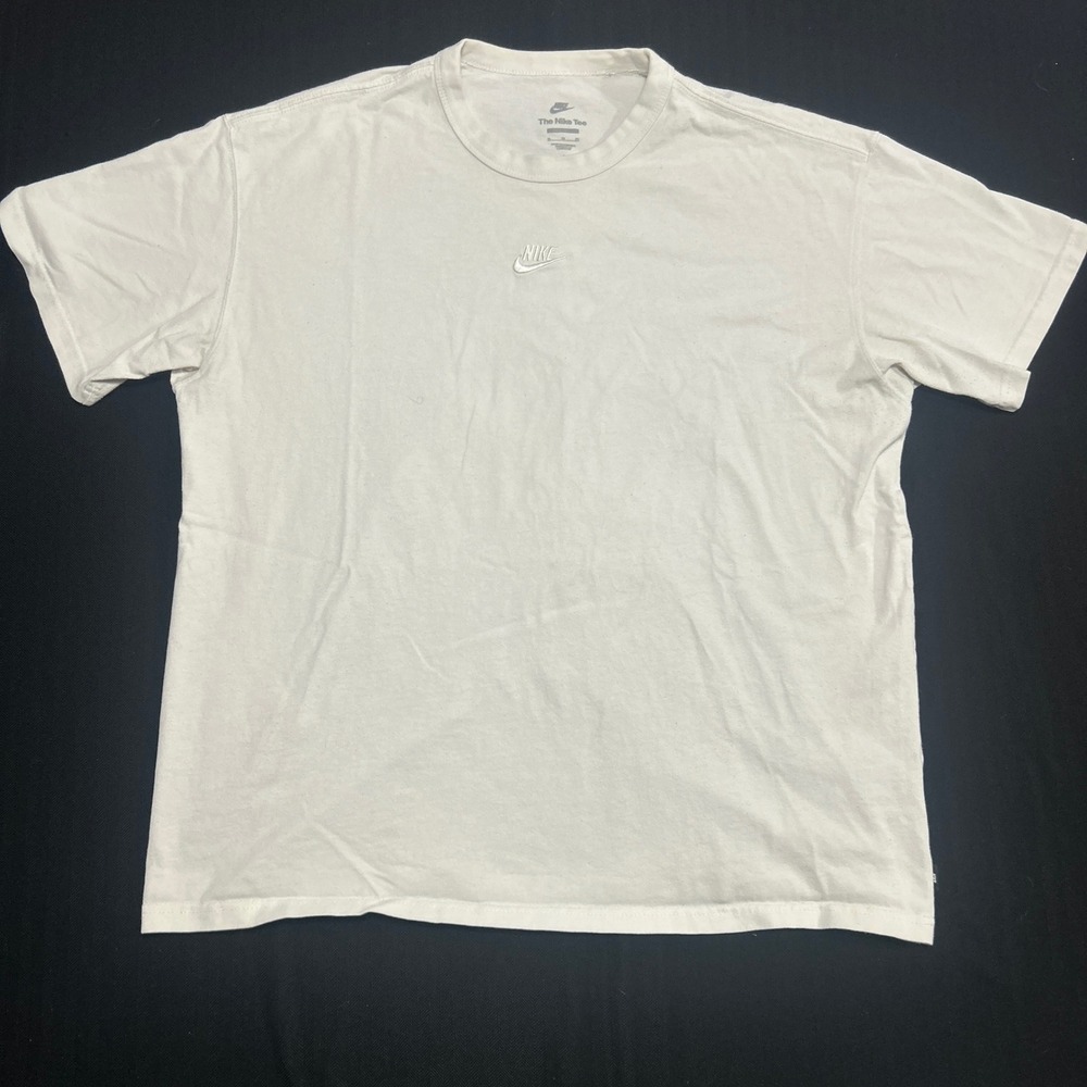 Nike Sportswear Loose Fit Embroidered Logo T-Shirt Off-White Mens XL Tee